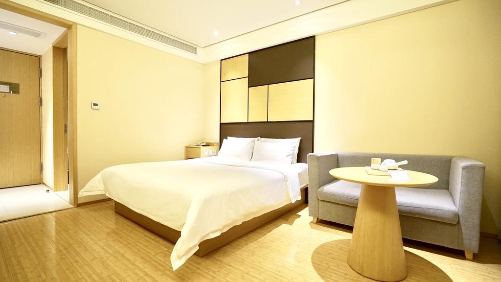 Ji Hotel Shanghai Oriental Pearl Tower Xangai Exterior foto