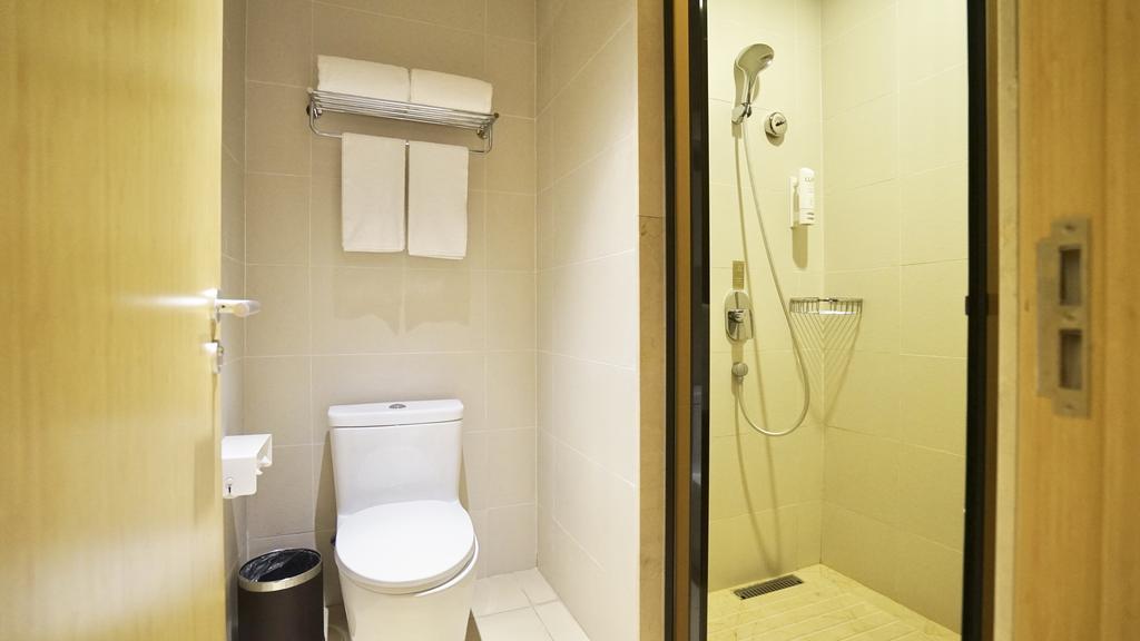 Ji Hotel Shanghai Oriental Pearl Tower Xangai Exterior foto